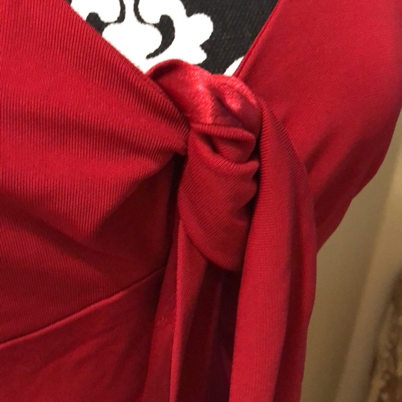 ❤️Deep red long swingy & stretchy dress💃🏻 comfortable and flattering dress - Picture 6 of 11